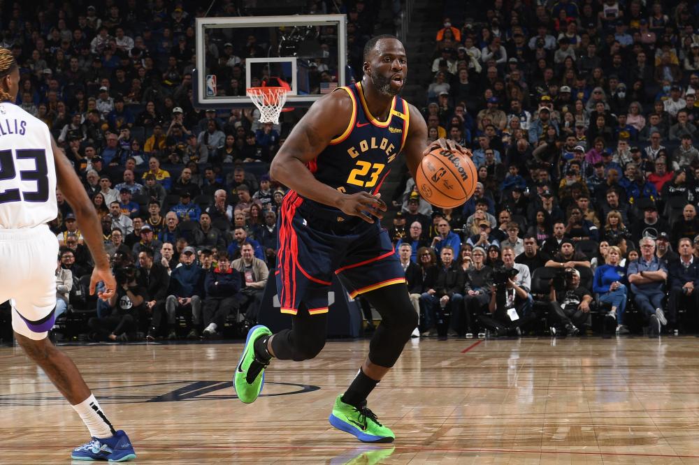 他要求中场 他要求中场